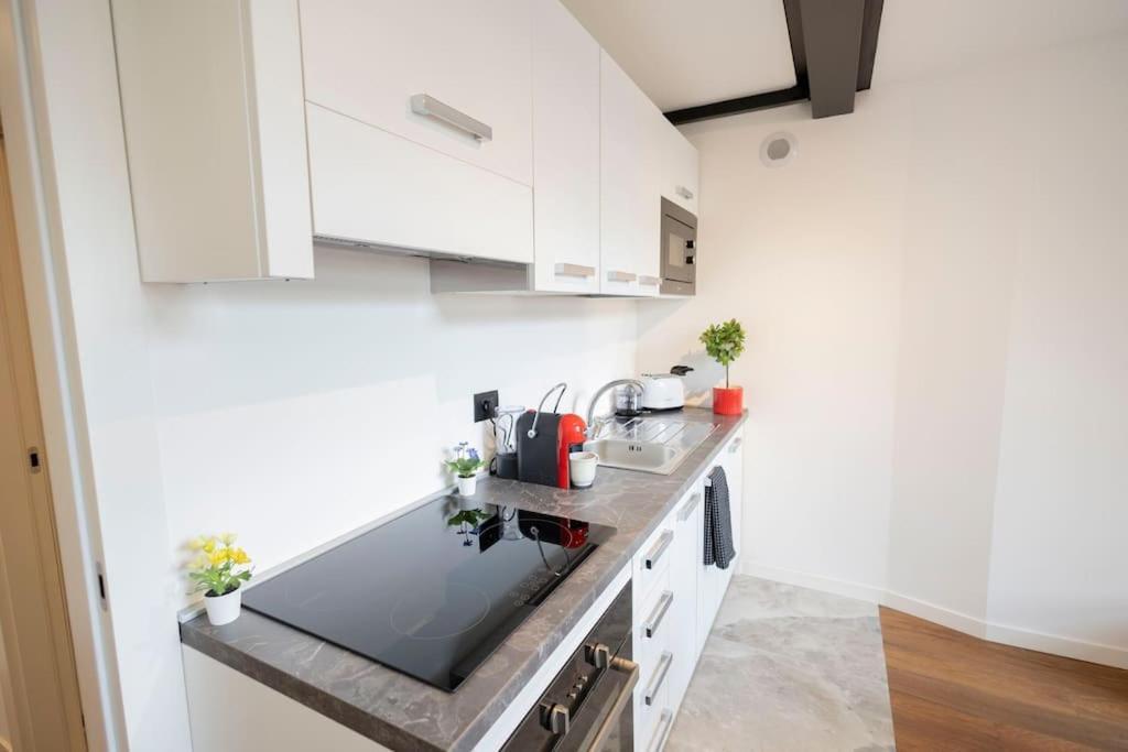 Darsena Charming Apartment By 101Flats ミラノ エクステリア 写真