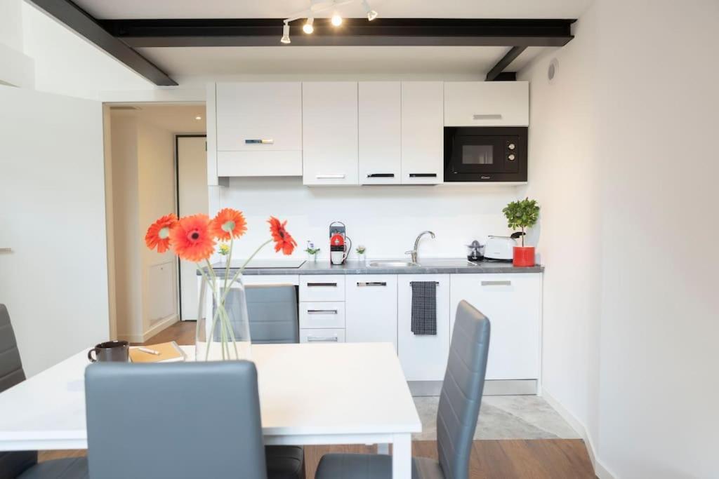 Darsena Charming Apartment By 101Flats ミラノ エクステリア 写真