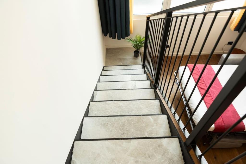 Darsena Charming Apartment By 101Flats ミラノ エクステリア 写真